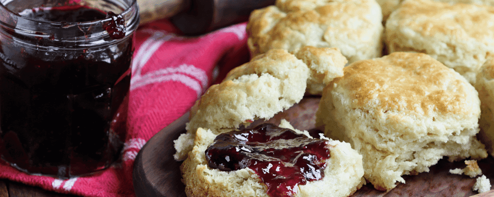 Historic Market Food Tour and Biscuit Cooking Class Gallery Image 2