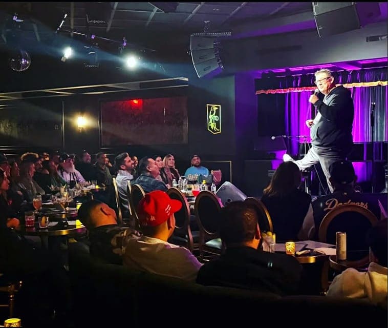 Hollywood Night Tour with Dinner & Comedy Show Gallery Image 2