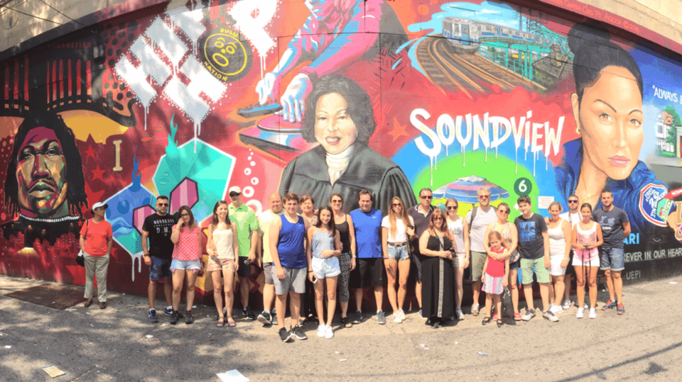 New York Contrasts Tour through Harlem, The Bronx, Queens and Brooklyn Gallery Image 2