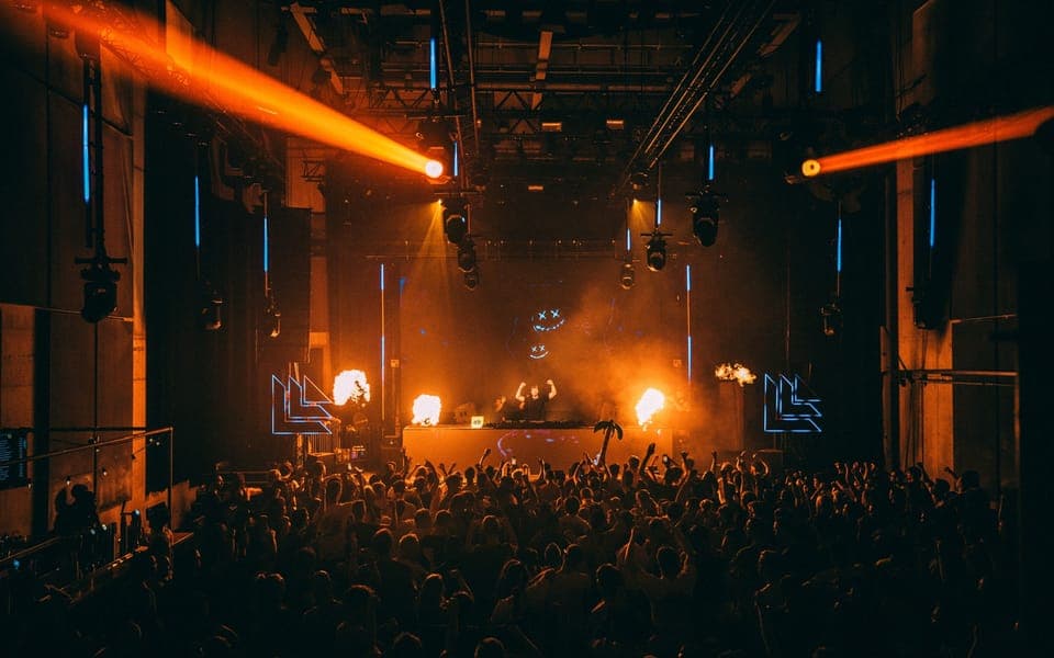 Nightlife Scene 1, 2, or 3-7 Day Ticket Gallery Image 2