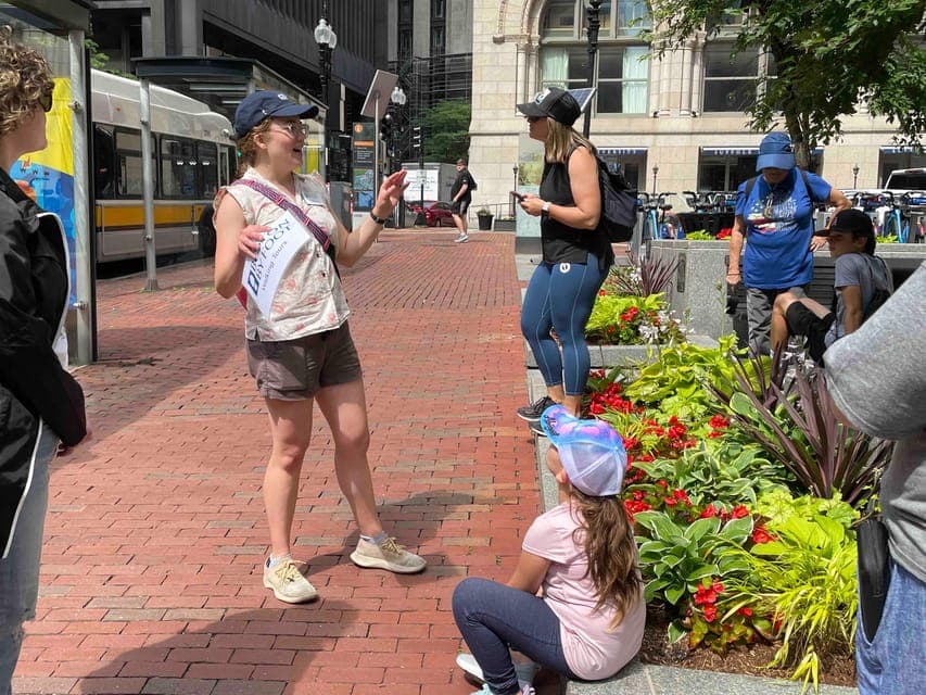 Boston By Little Feet Walking Tour: 60 min Private Tour Gallery Image 2