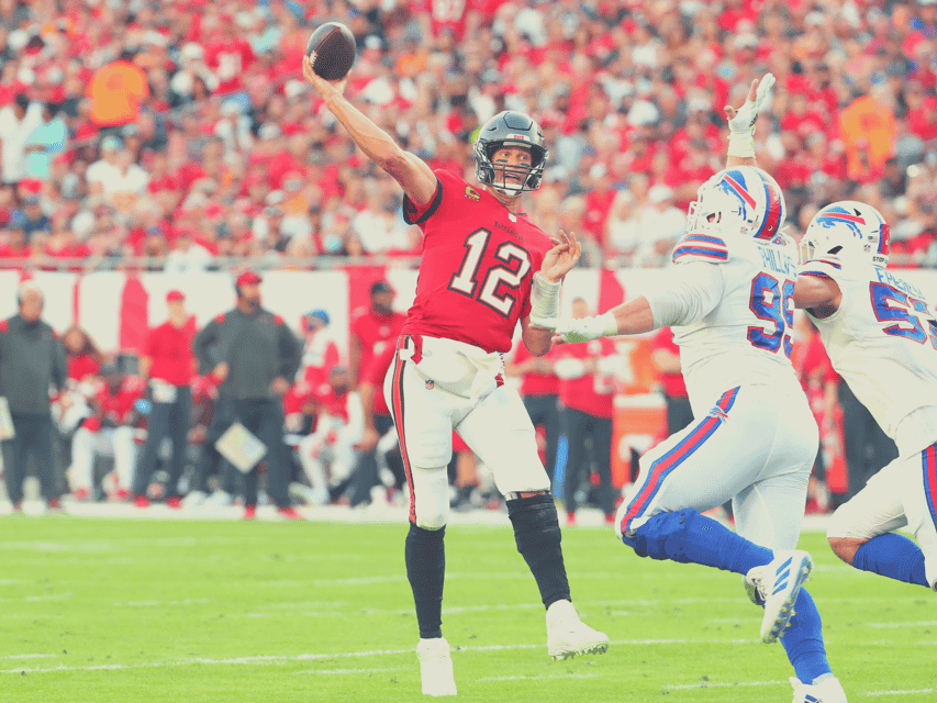 Tampa Bay Buccaneers Football Game at Raymond James Stadium Gallery Image 4