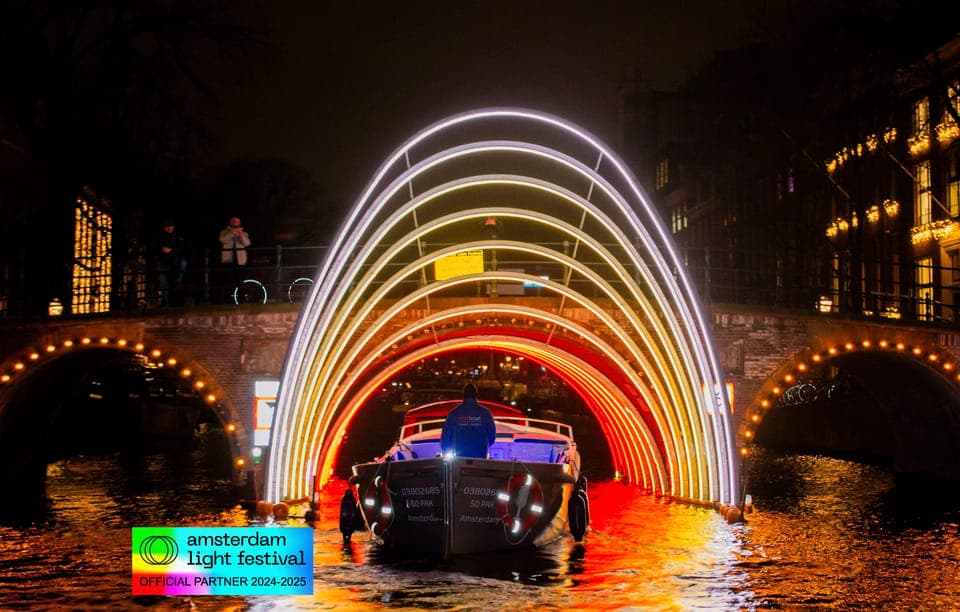 Light Festival Boat Tour with Warm Drinks Gallery Image 1