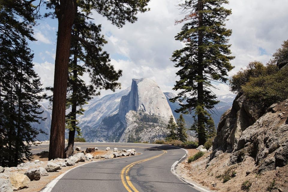 8. Yosemite Park 2-Day Trip with Accommodation - Image 8