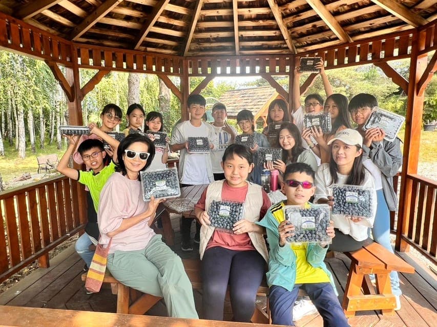 North Vancouver Foodie Adventure Gallery Image 4