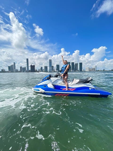 Jetski Rental Gallery Image 2