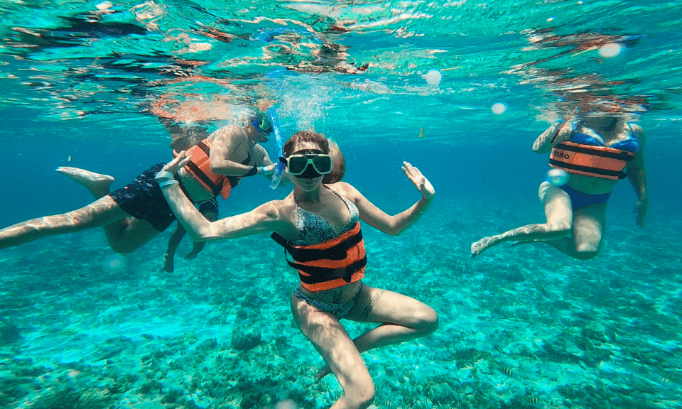 27. Isla Mujeres Catamaran, Snorkel & Buffet Lunch - Image 27