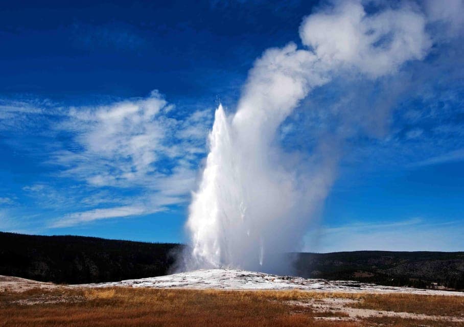 From Salt Lake City: 7-Day Yellowstone and Las Vegas Tour Gallery Image 2