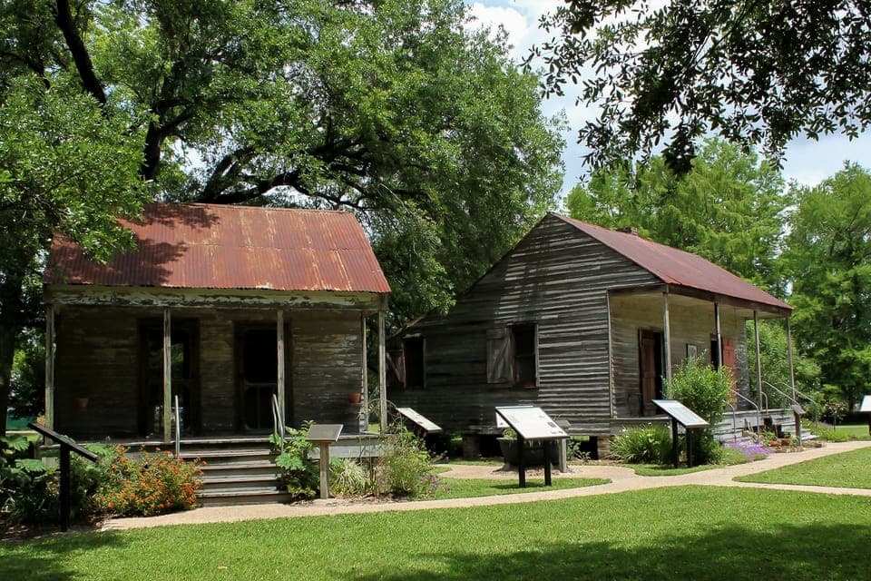 Destrehan Plantation, Houmas House & Lunch Gallery Image 4