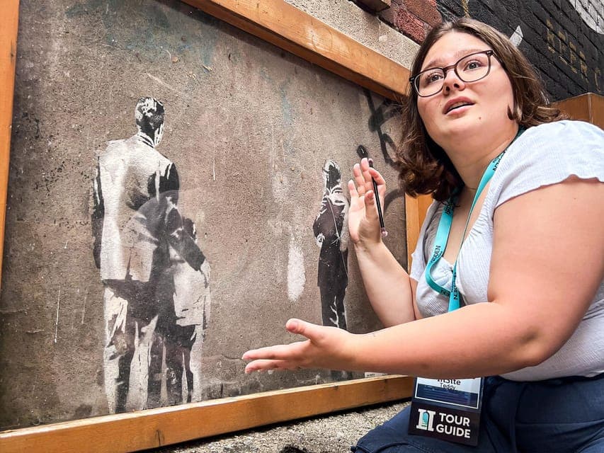 Hidden Toronto City Walking Tour Gallery Image 4