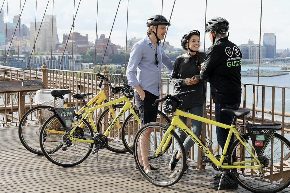 City Highlights Guided Bike or eBike Tour Gallery Image 3