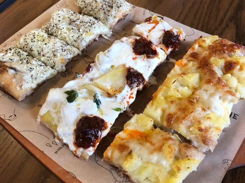 Pizza Walking or Bus Tour Gallery Image 2