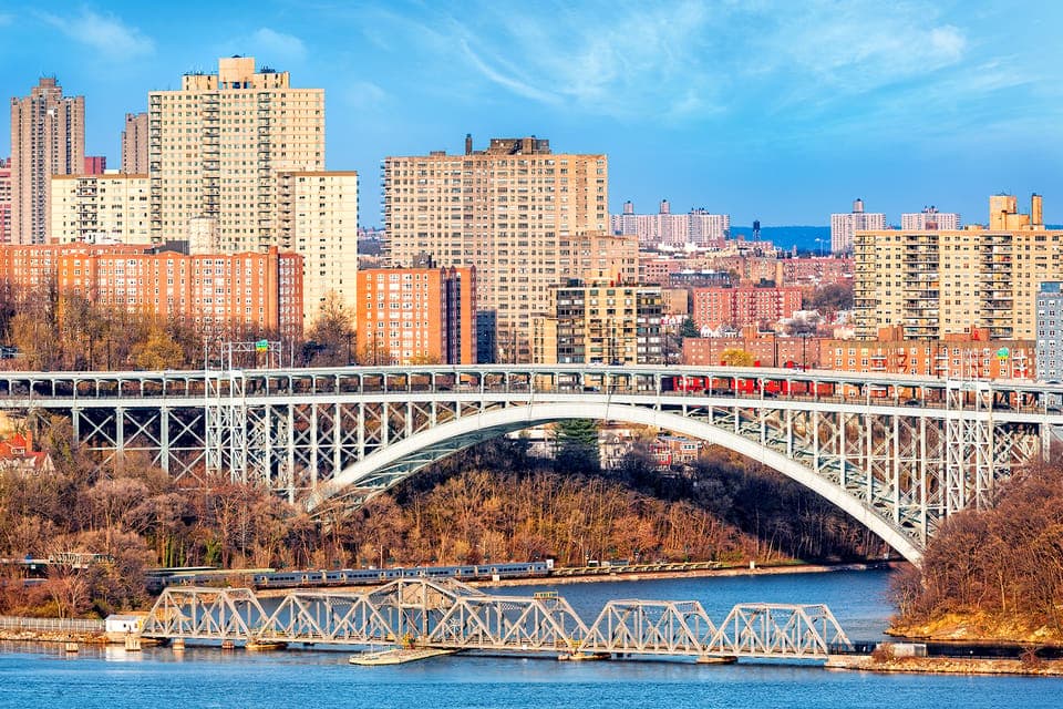 10. Harlem & Bronx with Yankees Baseball Game, 1-Day Tour - Image 10