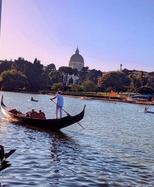 30. Roma: Gondola Lake Ride - Image 30