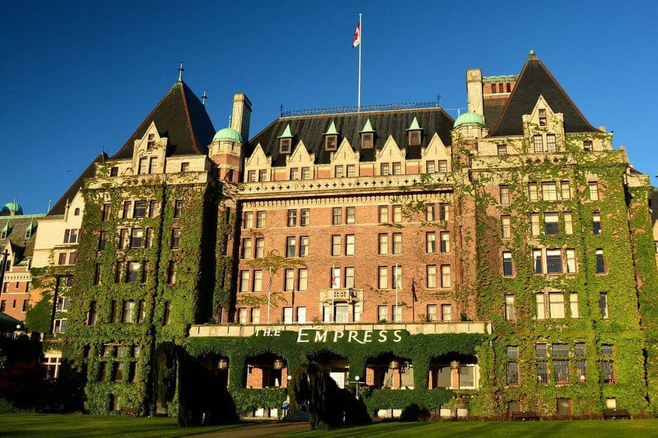 Vancouver Private Walking Tour Gallery Image 2