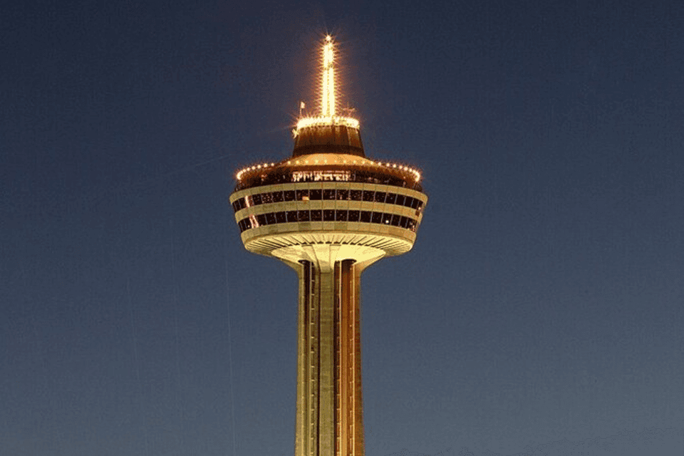 Toronto and Niagara Falls: Full-Day City and Nature Tour Gallery Image 2
