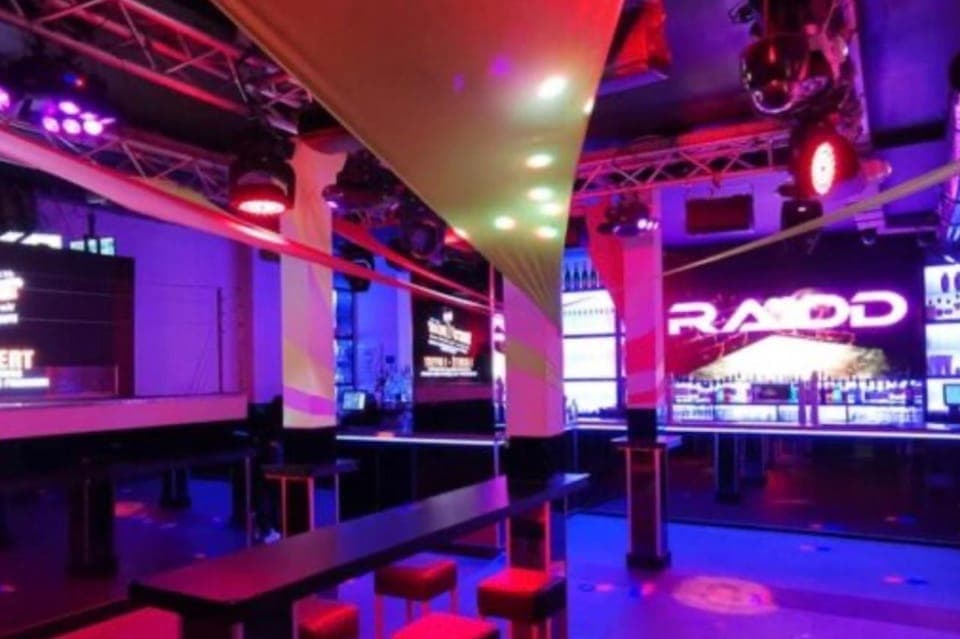 LGBTQ+ night out in Paris: Dinner, Sun City & Raidd Bar Gallery Image 4