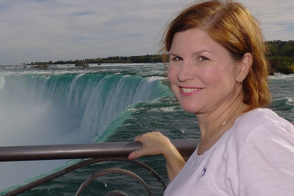 Toronto: Splendours of Niagara Falls Small Group Tour w/Boat Gallery Image 4