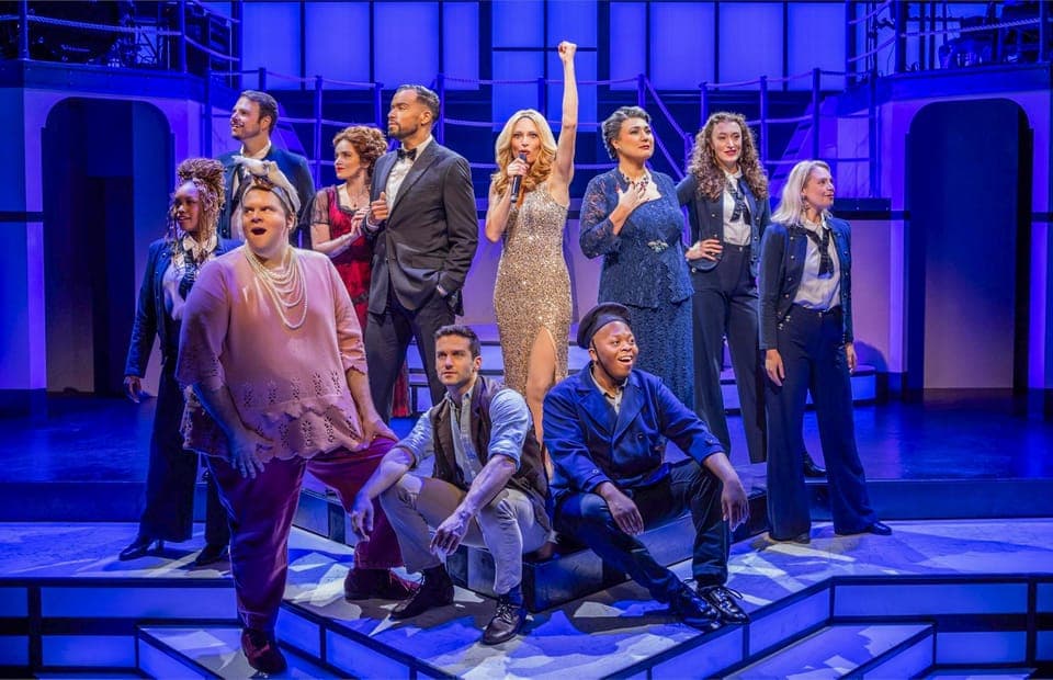 Titanique Musical Off-Broadway Show Tickets Gallery Image 2