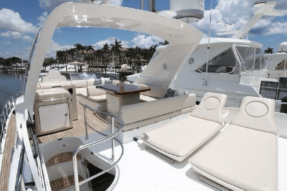 Epic Sail - Unforgettable Celebrations Aboard Yachts Gallery Image 2