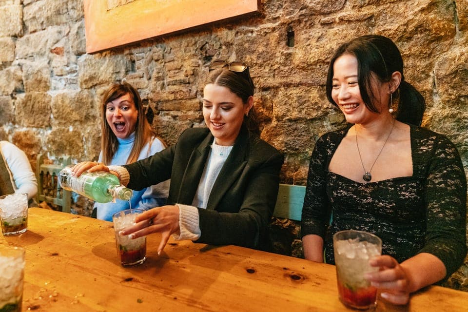 34. Cocktail Master Class by Mixologist with Tapas - Image 34