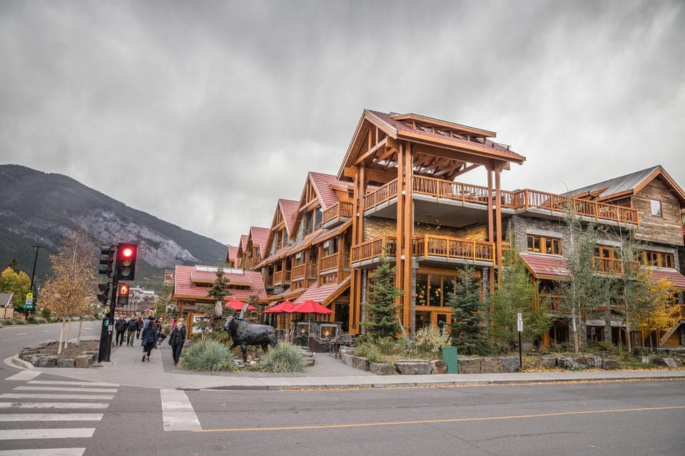 Banff: Journey to the Heart of the Canadian Rockies (2 Days) Gallery Image 4