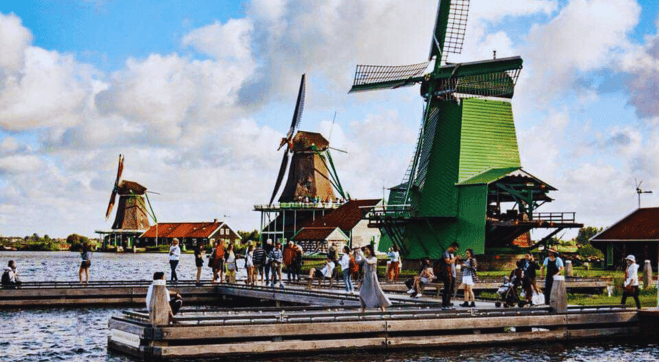 9. Giethoorn and Zaanse Schans Windmills Day Tour - Image 9