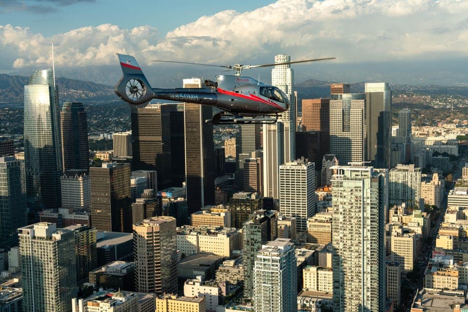 Hollywood & Beyond Helicopter Tour Gallery Image 3