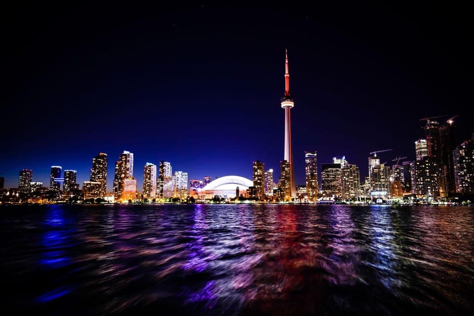 Evening Boat Tour of True Tales of Toronto Harbour Gallery Image 2