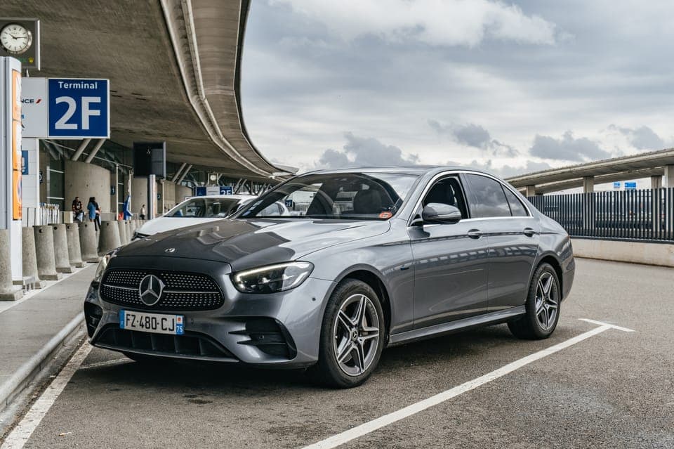 Standard Private Transfer to/from CDG Airport Gallery Image 4