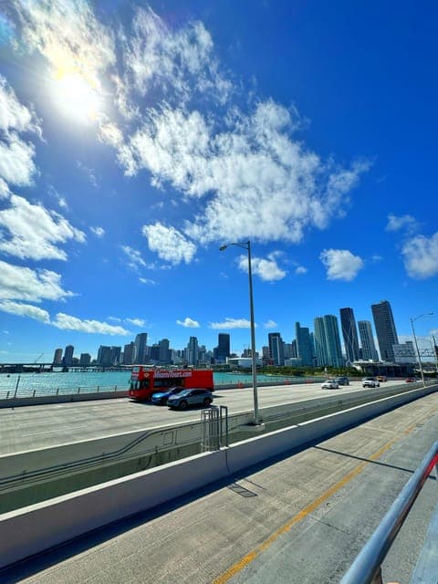 Hop-on Hop-off Bus Tour with Boat Cruise Gallery Image 4