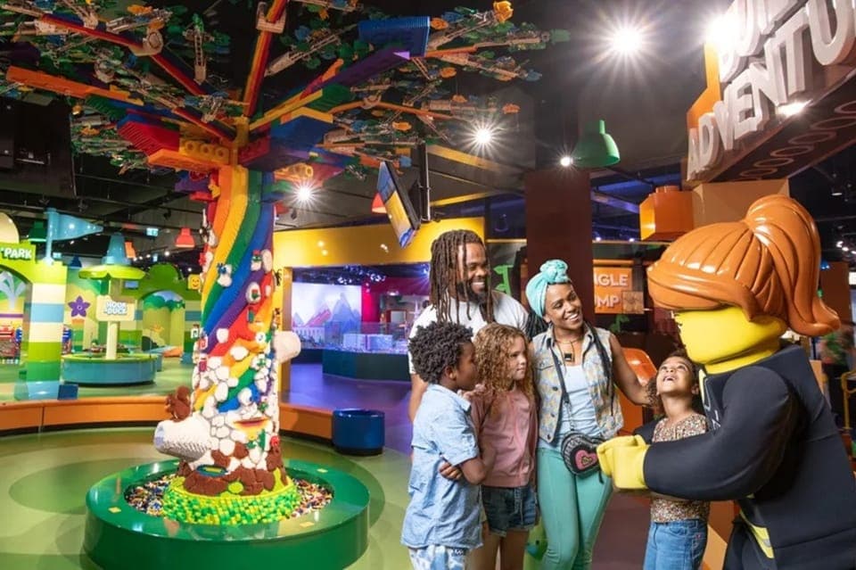 12. LEGO® Discovery Center Entry Ticket - Image 12