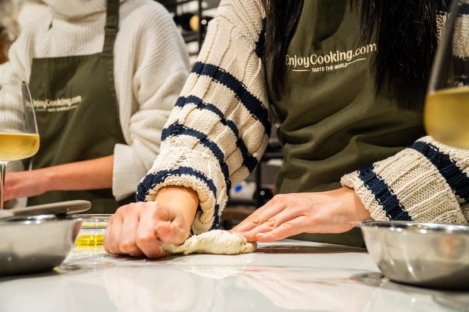 Pizza and Gelato Making Class with Wine Gallery Image 2