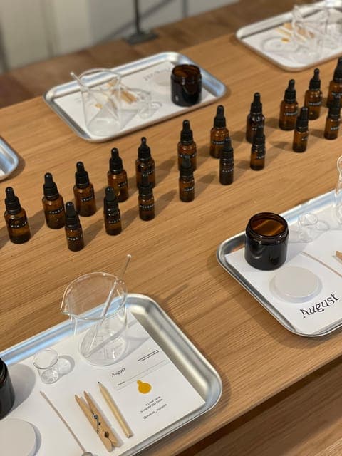 Essential Oil Candle Making Workshop Gallery Image 4