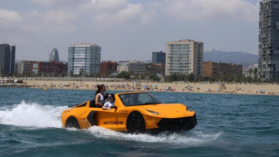 Jetcar: water car in Barcelona Gallery Image 3