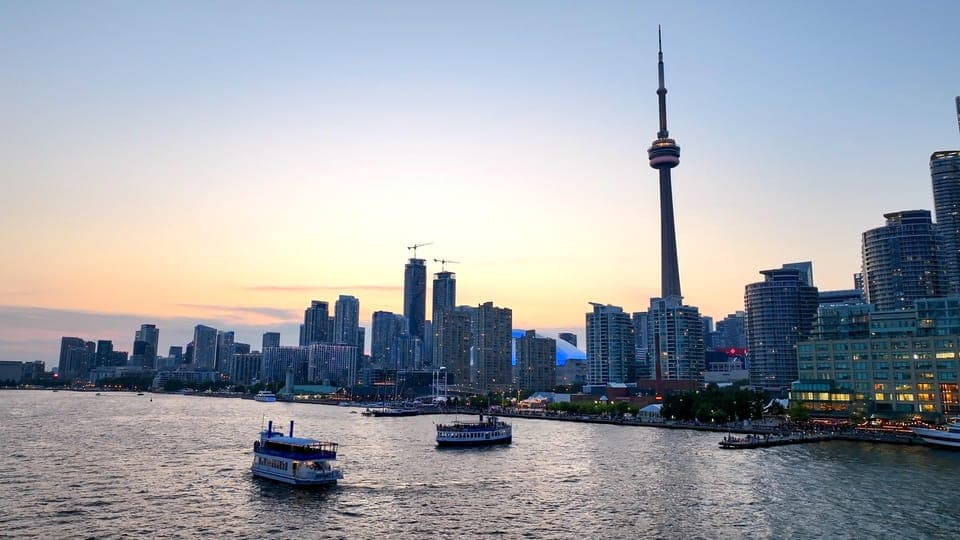 City Views Harbor Cruise Gallery Image 3