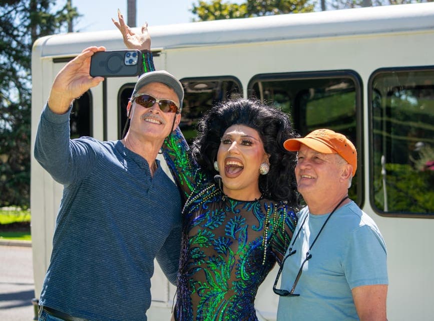 Hillcrest Drag Queen 5 Bar Crawl with Shots Gallery Image 3