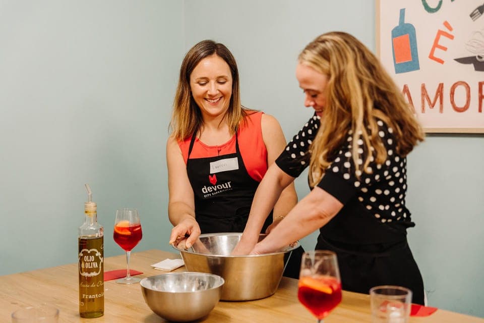 Pizza & Spritz Making Class with Dinner & Drinks Gallery Image 2