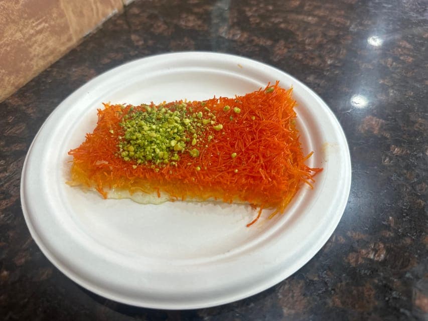 Astoria Queens: Small Group Walking and Food Tasting Tour Gallery Image 2