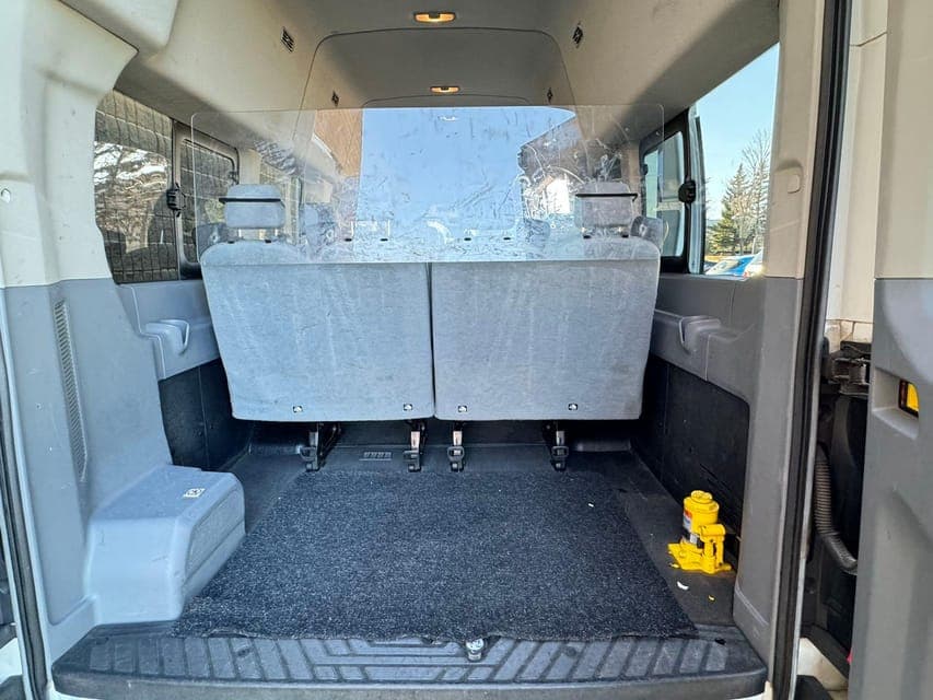 Banff, Lake Louise, or Jasper Shuttle Transfer Gallery Image 2