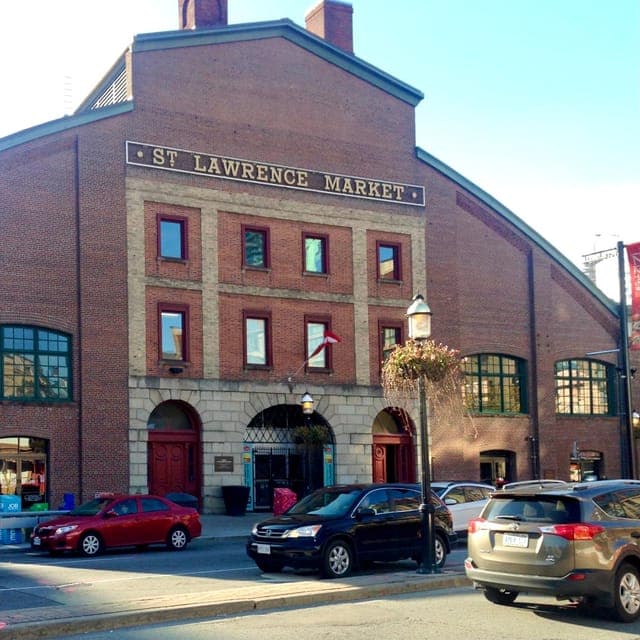 City Walking Tour Gallery Image 2