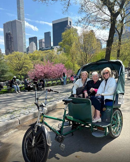 Sex and the City Locations Pedicab Tour Gallery Image 1