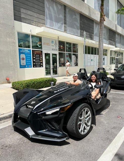 4 Hours Slingshot Rental Miami - We The Best !! Gallery Image 4