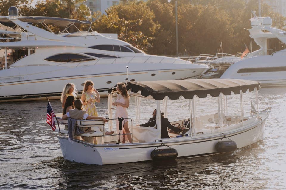 Luxury E-Boat Cruise with Wine and Charcuterie Board Gallery Image 4