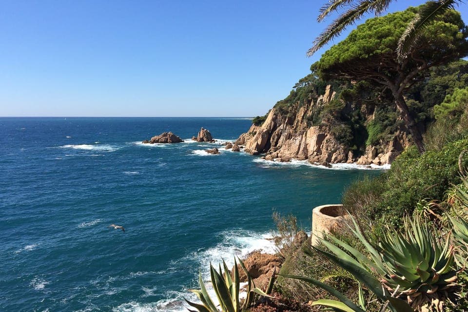 Costa Brava Day Tour with Lunch Gallery Image 2