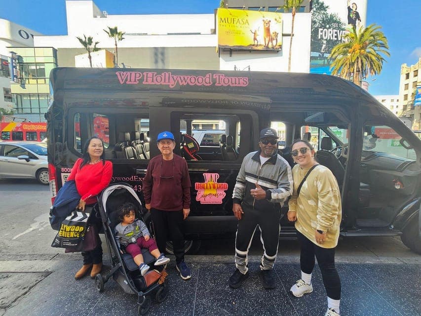 Celebrity Homes and Movie Scenes Bus Tour Gallery Image 3