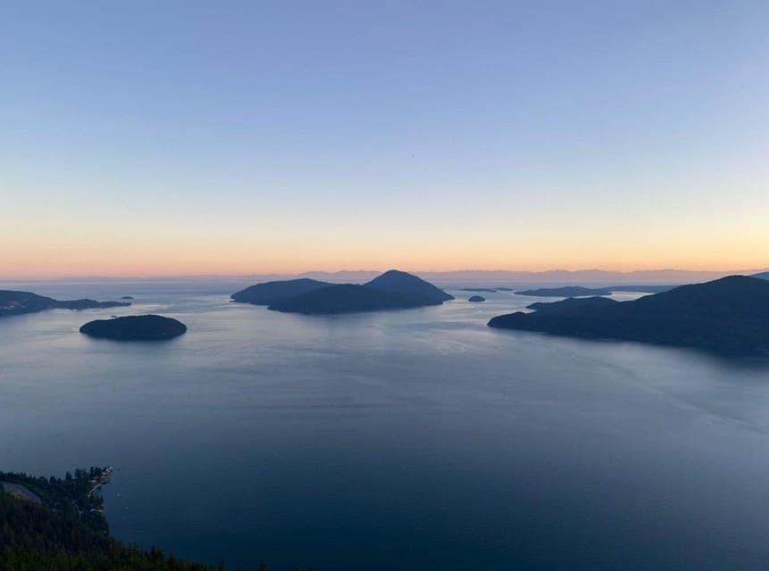 Tunnel Bluffs Hiking Day Trip- Vancouver Gallery Image 3