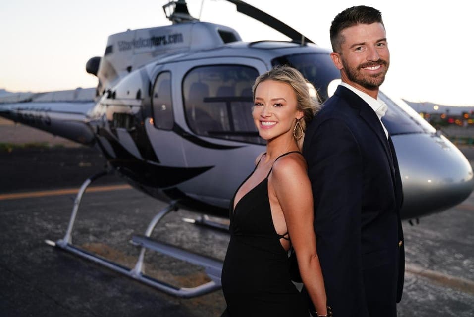 Las Vegas Night Strip Helicopter Wedding Ceremony Package Gallery Image 3