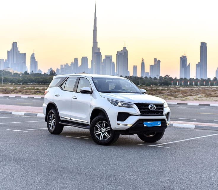 Dubai or Abu Dhabi: Private Chauffeur Service - Image 8