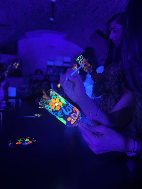 Cocktail Class Workshop - Make Shake Cook & Paint Gallery Image 4